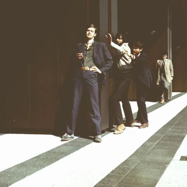 Aquarium band portrait