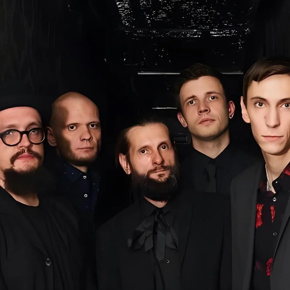 Dayte Tank (!) band portrait